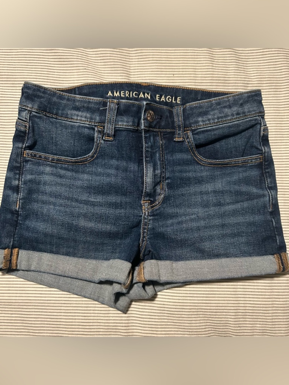 American Eagle Denim Shorts Size 4 Next Level Stretch Cuffed Dark Wash